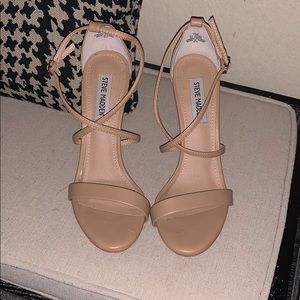 Steve Madden Neutral Heels